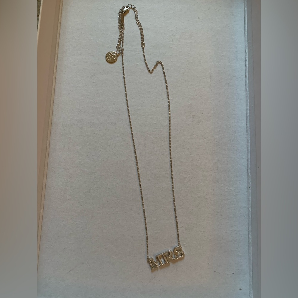 Anna Zuckerman Silver Kate 06 MRS necklace
